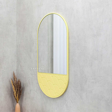 Овальное зеркало в раме с орнаментом Wave